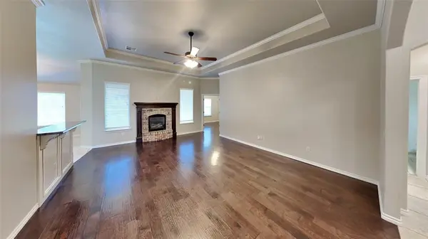 725 Dusty TRL, Yukon, OK 73099