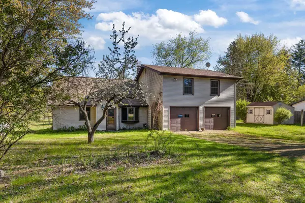 W3224 COUNTY ROAD H, Pine River, WI 54965