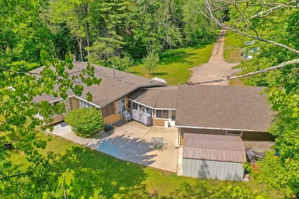 N11598 KOSIR LN, Athelstane, WI 54104
