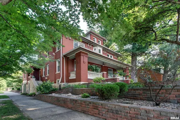 1401 STATE ST, Quincy, IL 62301