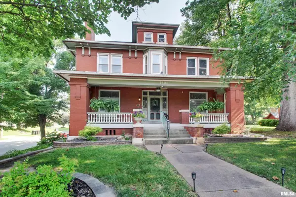 1401 STATE ST, Quincy, IL 62301