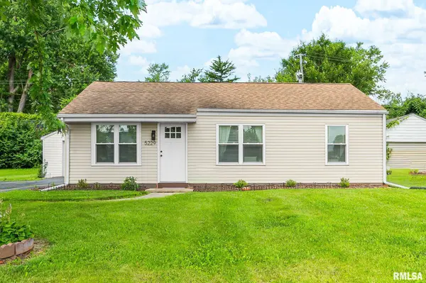 5229 N HAMILTON RD, Peoria, IL 61614
