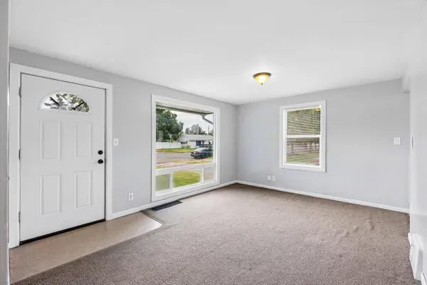 5828 N Milton St, Spokane, WA 99205