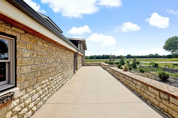1827 SE 20th Street, El Dorado, KS 67042
