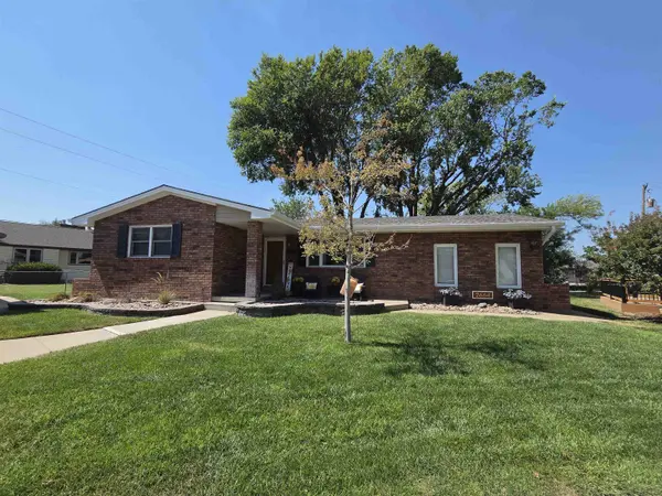 2664 Summer Ln., Salina, KS 67401