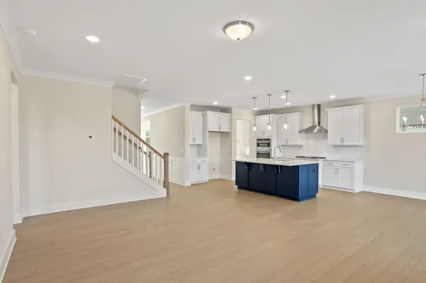 1716 Constitution LN, Moore, SC 29369