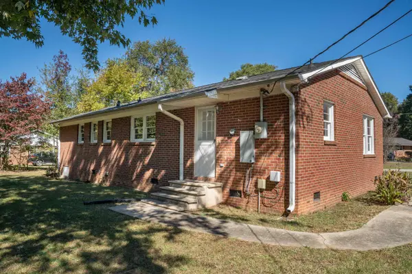 157 Sunset DR, Cowpens, SC 29330