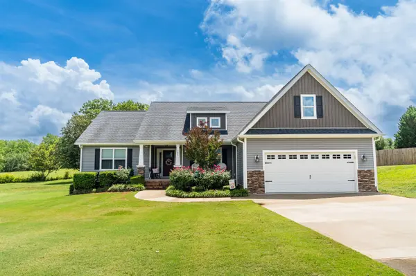 105 Millstone DR, Campobello, SC 29322