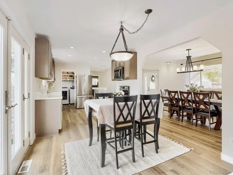 8102 S Carr, Littleton, CO 80128