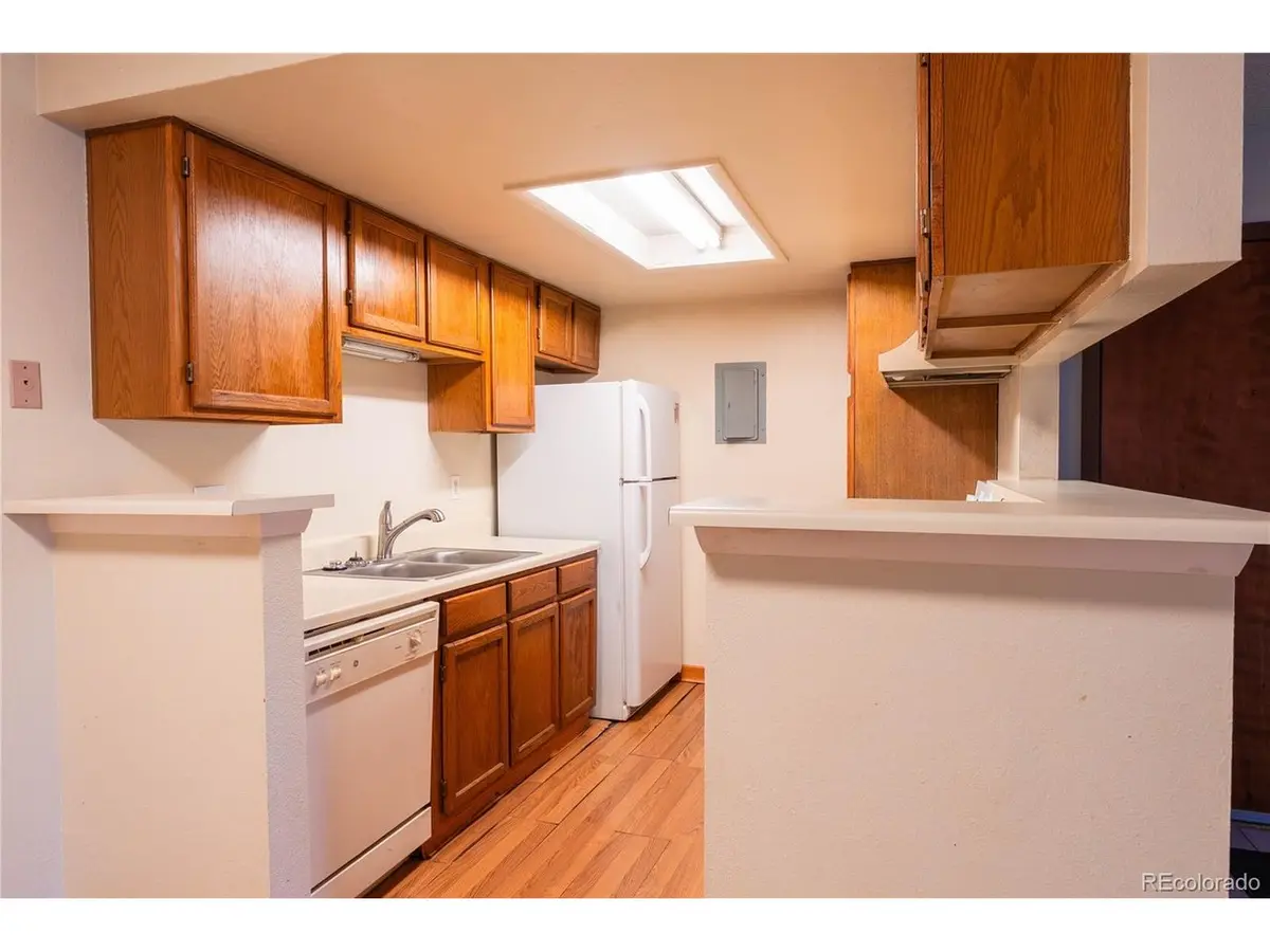 901 S Zeno #102, Aurora, CO 80017