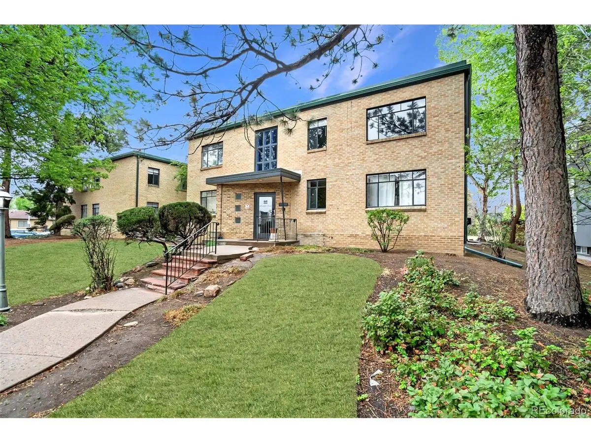 1182 Clermont #1B, Denver, CO 80220