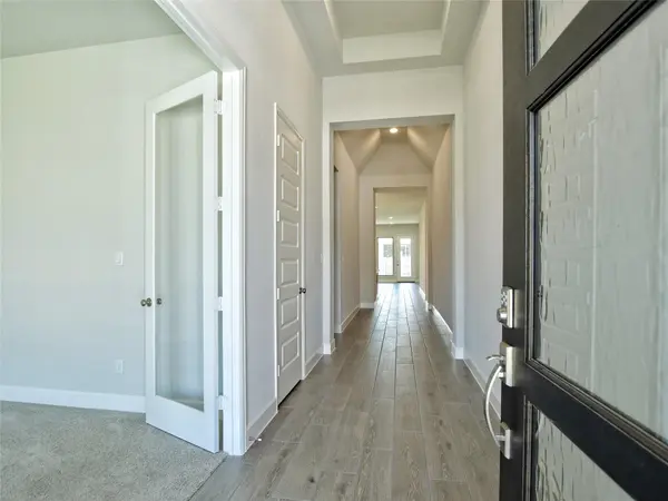 612 JEFFERSON DR, Kyle, TX 78640