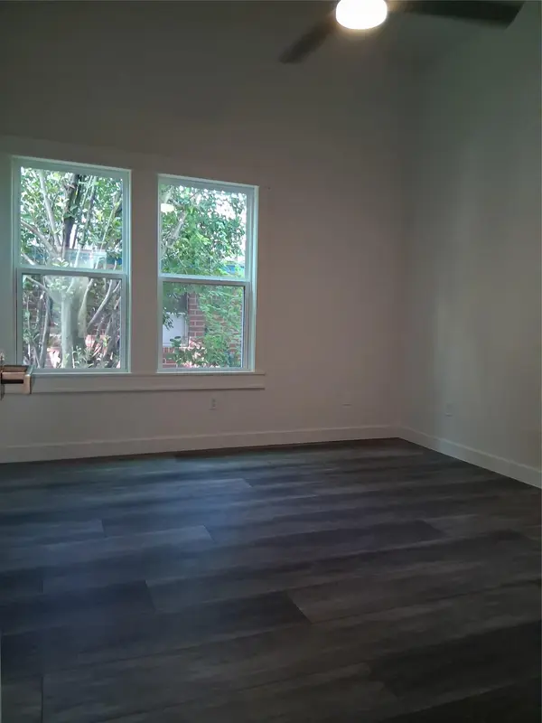 8904 Linton DR, Austin, TX 78748