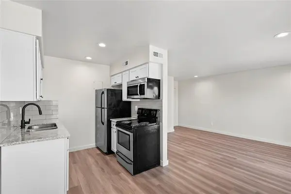 3819 Southway DR #211, Austin, TX 78704