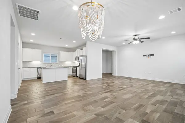 10213 Forest Grove DR, Austin, TX 78747