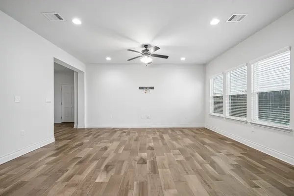 10213 Forest Grove DR, Austin, TX 78747