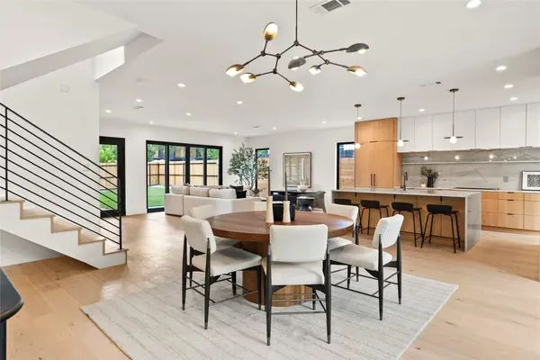 1005 W Johanna ST, Austin, TX 78704