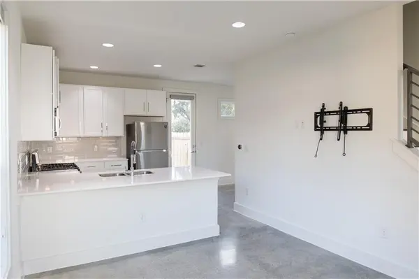 3415 Dalton ST #B, Austin, TX 78745