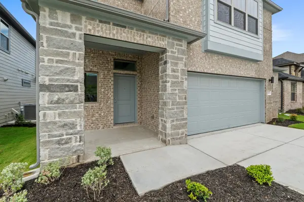 1102 Universal DR, Hutto, TX 78634