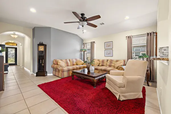 5717 Scenic Lake DR, Georgetown, TX 78626