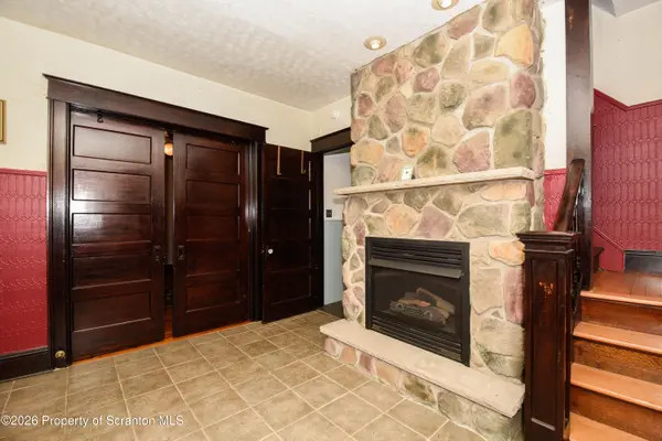 2401 Boulevard AVE, Scranton, PA 18509