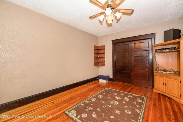 2401 Boulevard AVE, Scranton, PA 18509