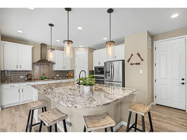 26712 E Hinsdale, Aurora, CO 80016
