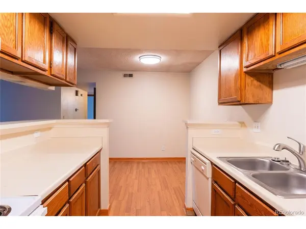 901 S Zeno #102, Aurora, CO 80017