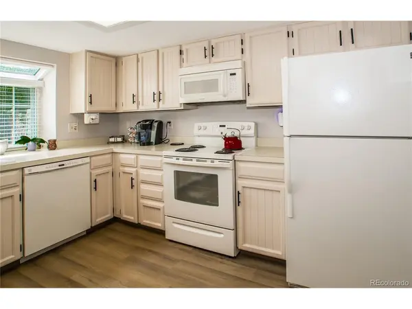 12420 E Pacific #A, Aurora, CO 80014