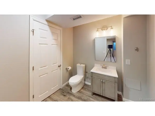 8958 Forrest, Highlands Ranch, CO 80126