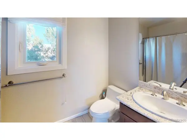 8958 Forrest, Highlands Ranch, CO 80126