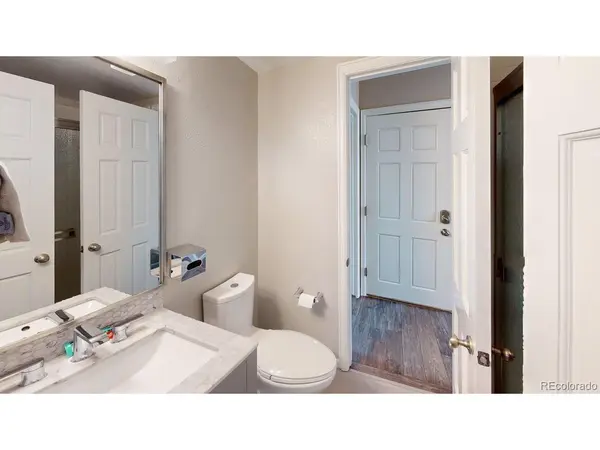8958 Forrest, Highlands Ranch, CO 80126