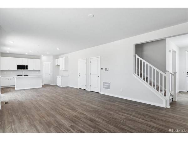 5807 N Ireland, Aurora, CO 80019
