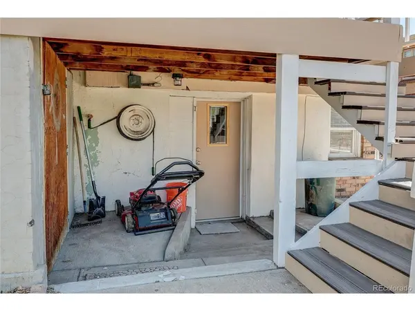 4609 S Lincoln, Englewood, CO 80113