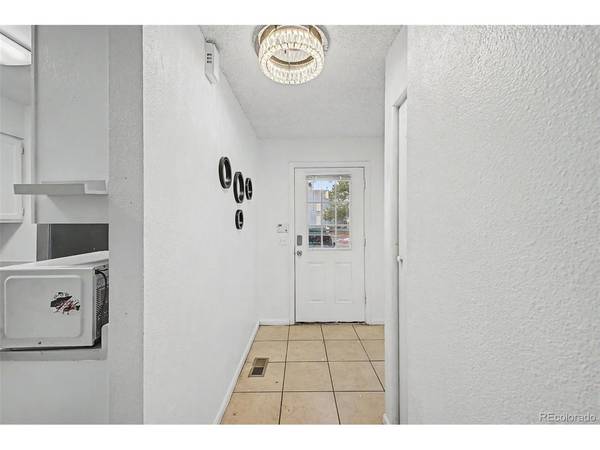 14292 E Hawaii #D, Aurora, CO 80012