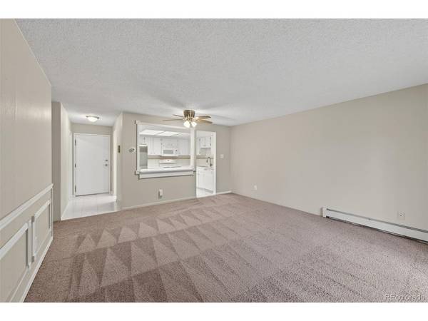 13952 E Marina #103, Aurora, CO 80014