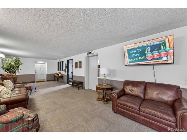 13952 E Marina #103, Aurora, CO 80014
