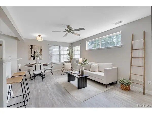 6702 S Ivy #B6, Centennial, CO 80112