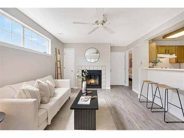 6702 S Ivy #B6, Centennial, CO 80112