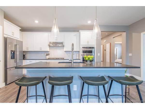 7010 Sagerock, Castle Pines, CO 80108