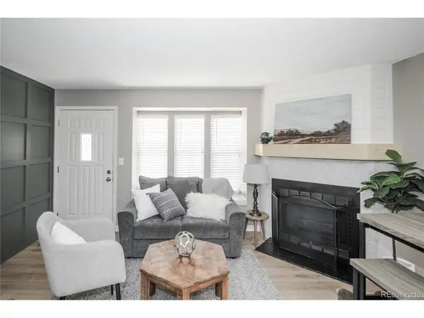 18131 E Arizona #F, Aurora, CO 80017