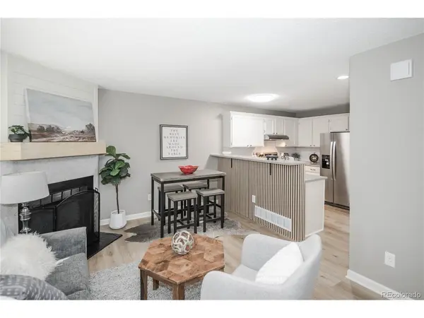 18131 E Arizona #F, Aurora, CO 80017