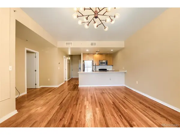 275 S Harrison #107, Denver, CO 80209