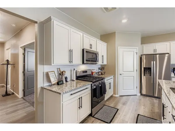 27227 E Maple, Aurora, CO 80018