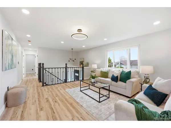 56352 Sunset, Strasburg, CO 80136