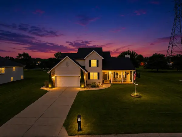 555 Lake Park DR, Valparaiso, IN 46385