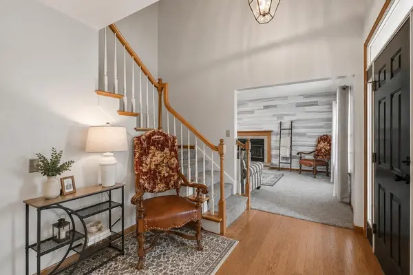 555 Lake Park DR, Valparaiso, IN 46385