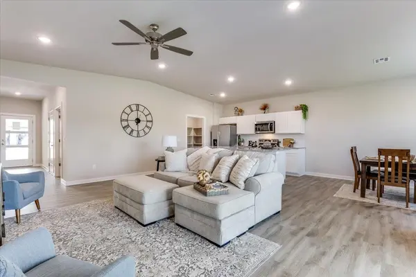 11581 W Scarlett Ct, Maize, KS 67101