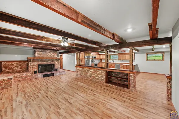 10819 T2 Lane, Hoyt, KS 66440
