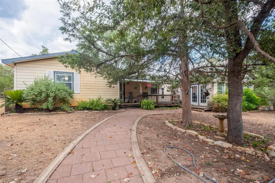 434 Mt Olive RD RD, Cedar Creek, TX 78612